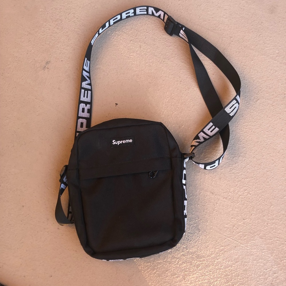Supreme shoulder bag (ss18) black